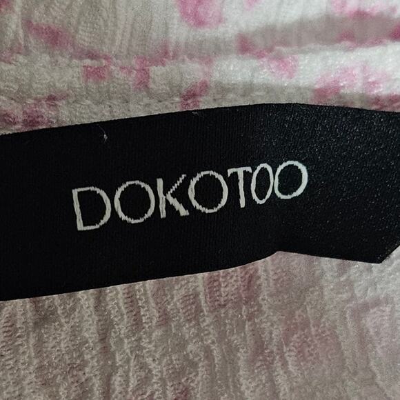 Floral Print Blouse Size Small - Picture 3 of 5